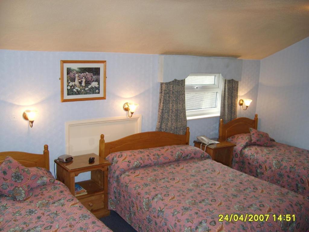 The Dodington Lodge Hotel Whitchurch  Cameră foto