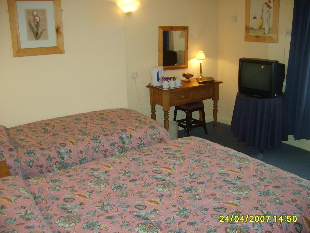 The Dodington Lodge Hotel Whitchurch  Cameră foto