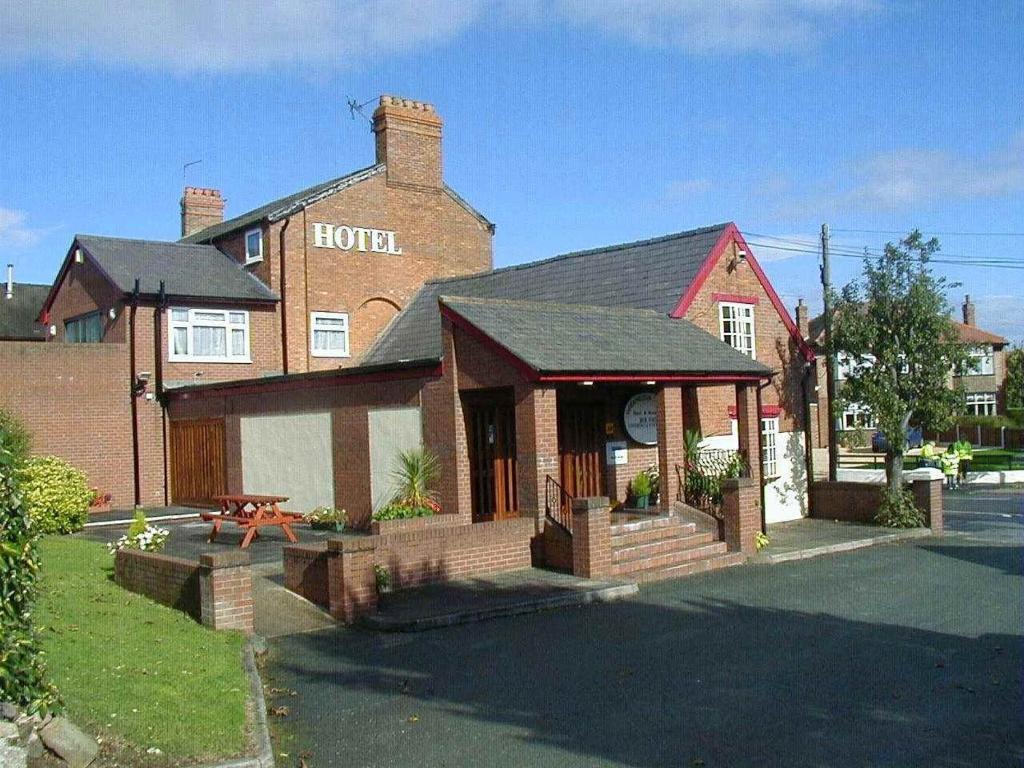 The Dodington Lodge Hotel Whitchurch  Exterior foto